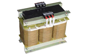 “人體觸摸控制變壓器會被電嗎?”相信大家對這個話題都比較關(guān)注吧！那人體觸摸到控制變壓器到底會不會觸電呢？這個可不是一句話就說的清楚地哦，詳情旗正告訴你如下：