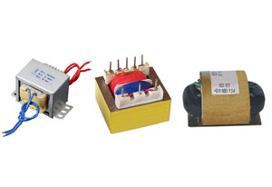 既然電源變壓器應(yīng)用如此廣泛，那到底電源變壓器是環(huán)型的好還是EI型、R型的好呢?下面旗正來簡單介紹一下它們的優(yōu)點及缺點：